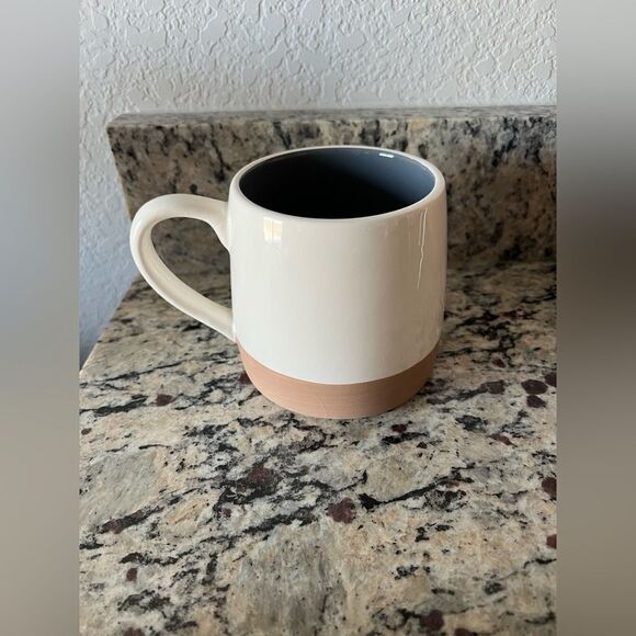 Monogrammed “M” Cream and Tan Mug - Picture 4 of 5